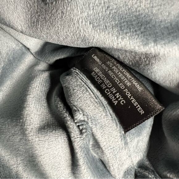 IHKWIP Triple Quilted Crossbody with Wristlet Strap Metallic Silver Purse Bag - Picture 14 of 16